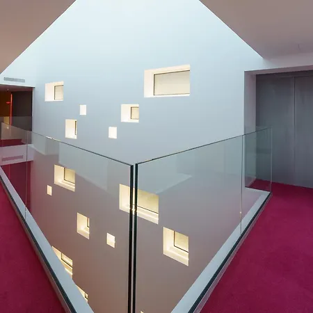 One Hotel Ibiza-Stadt