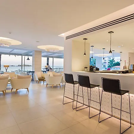 One Hotel 5*