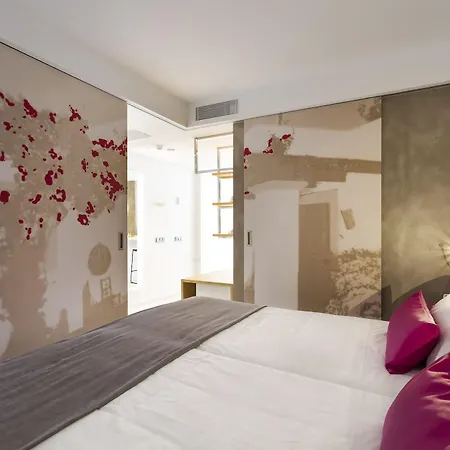 Hotel One
