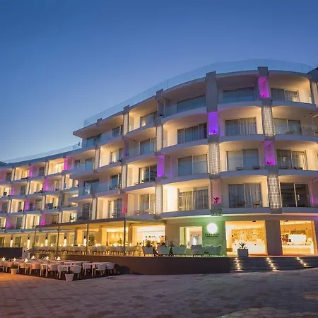 One Hotel 5*